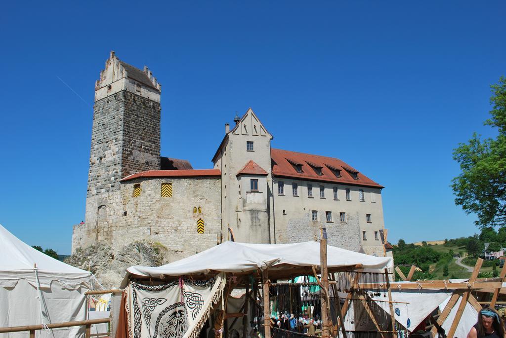 מלון Katzenstein  Burg Katzenstein מראה חיצוני תמונה