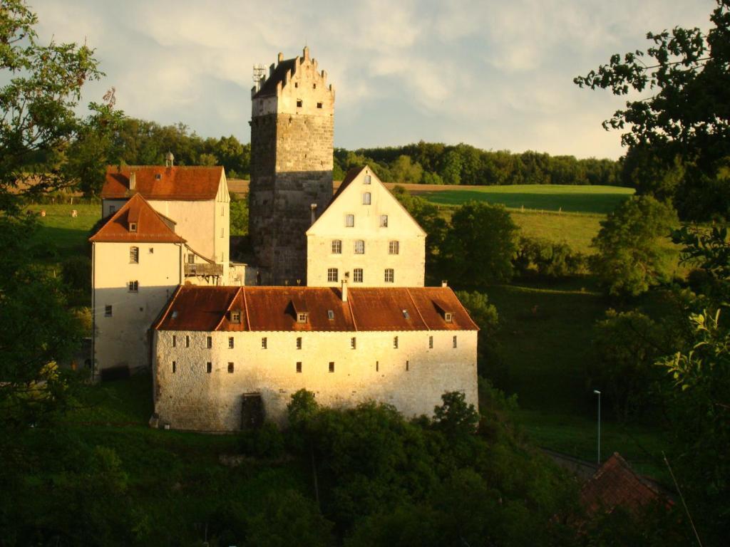 מלון Katzenstein  Burg Katzenstein מראה חיצוני תמונה